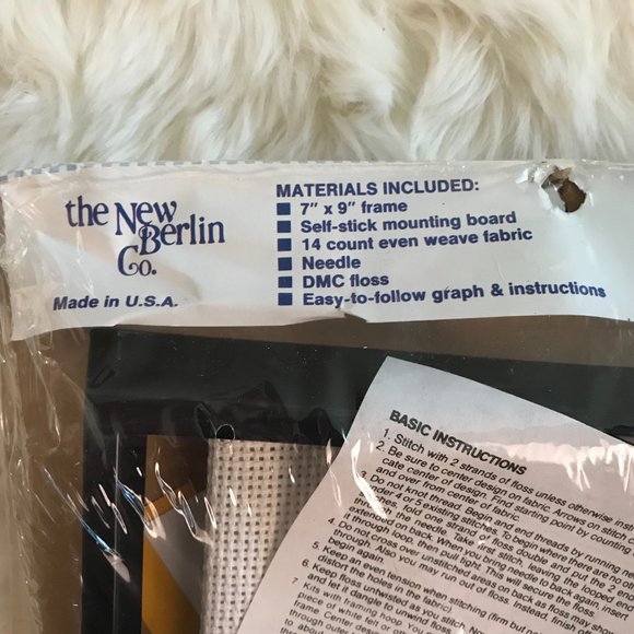 Friends counted cross stitch kit with frame New - Picture 3 of 6